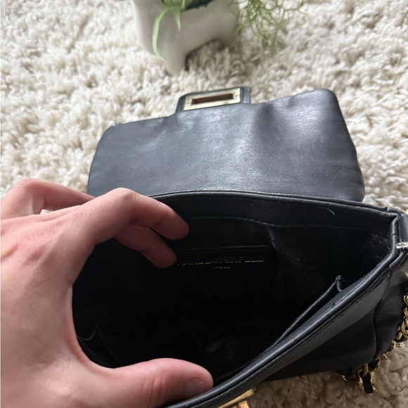 Black Karl lagerfeld leather quilted shoulder bag  gold hardware quilted… - Picture 4 of 6